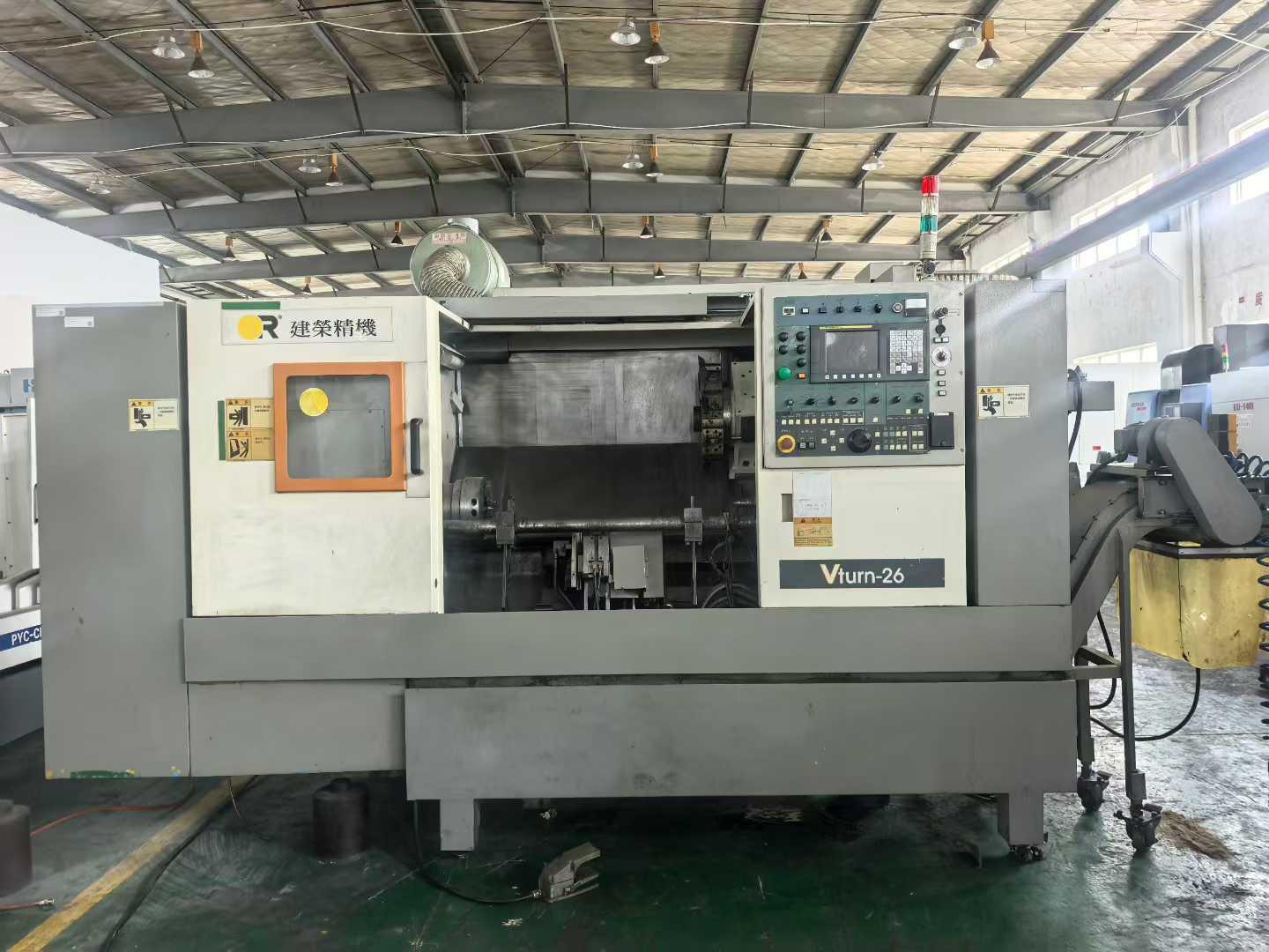 Токарный станок с чпу