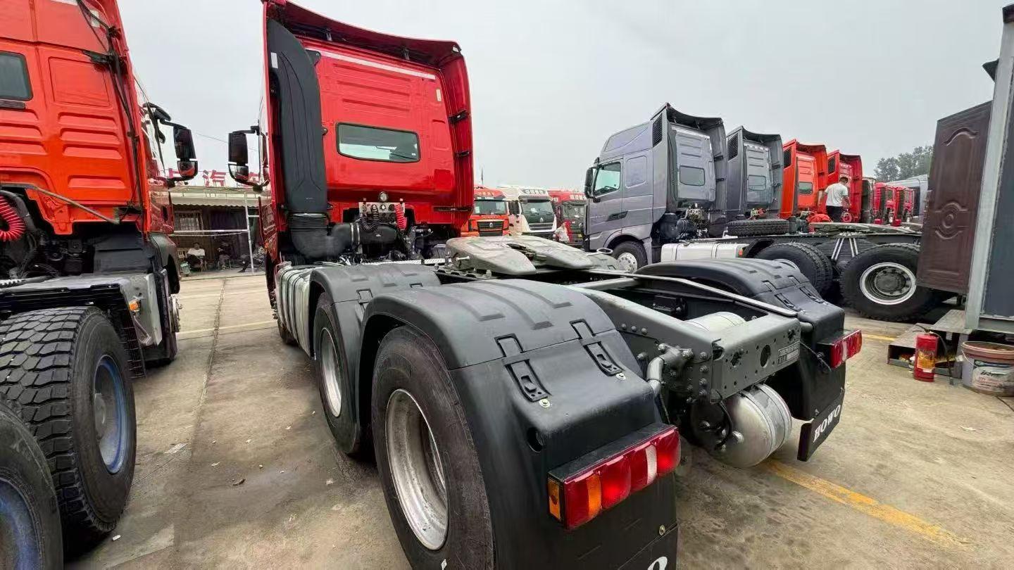 Грузовые автомобили обычного типа