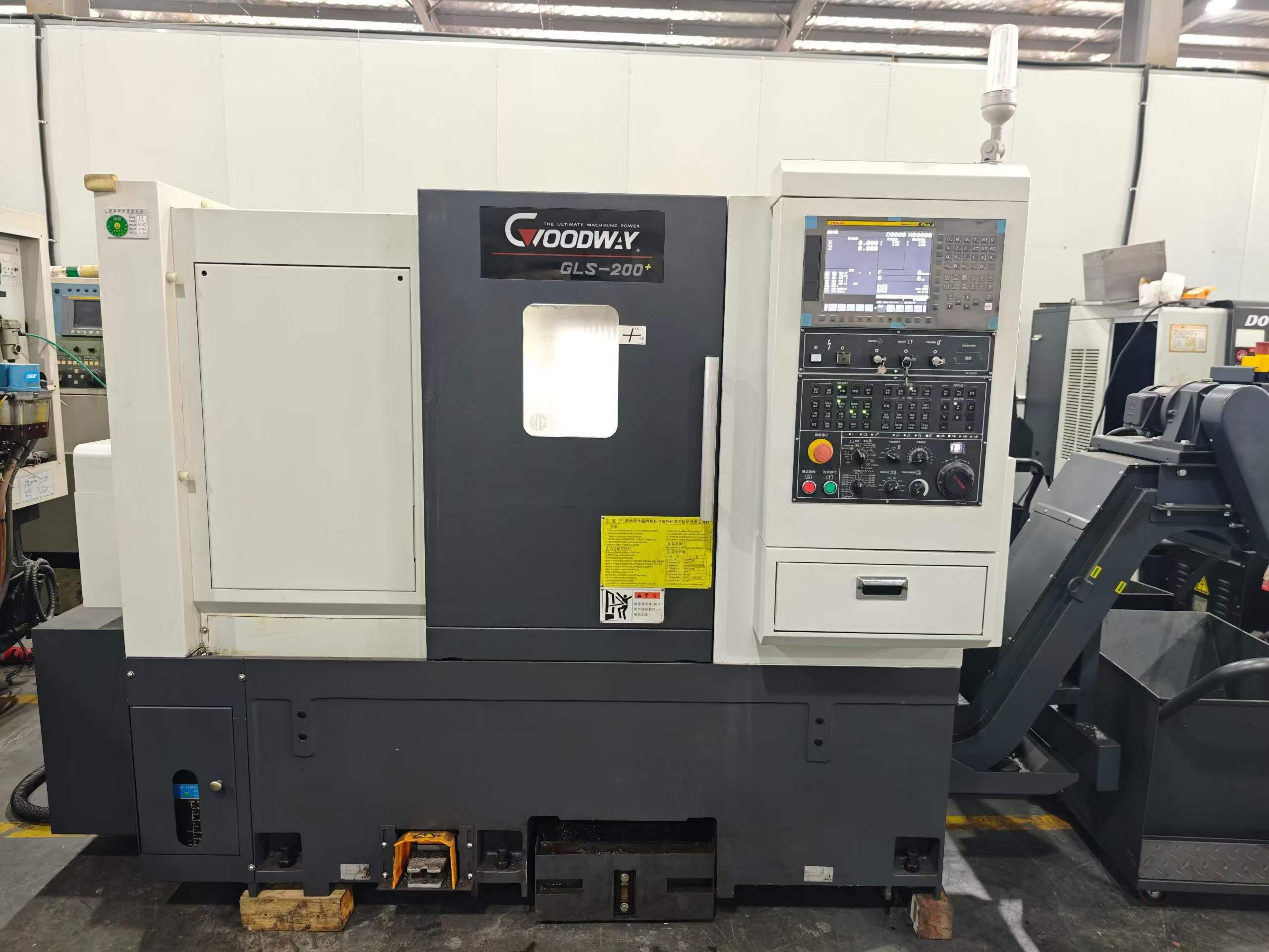 Токарный станок с чпу