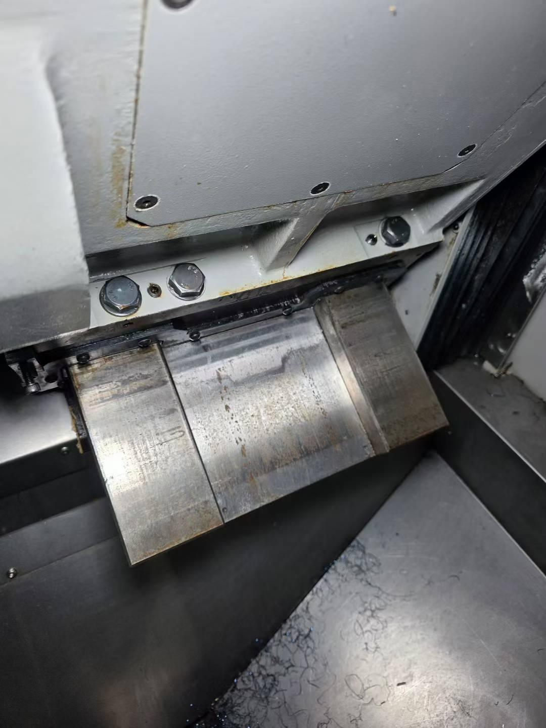 Токарный станок с чпу