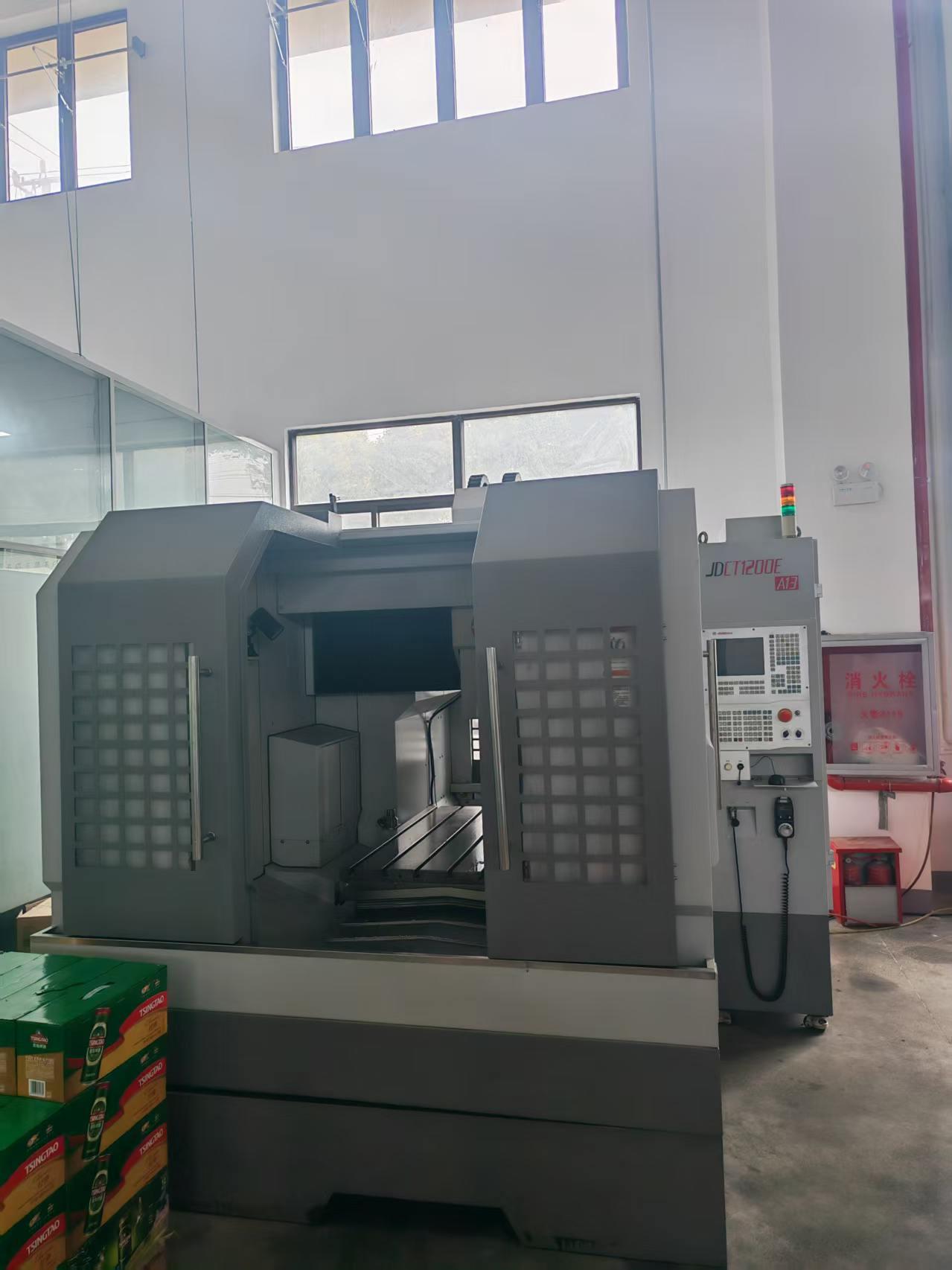 Машина для гравировки