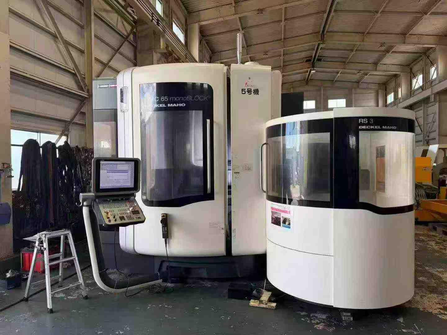 5 - осевой обрабатывающий центр