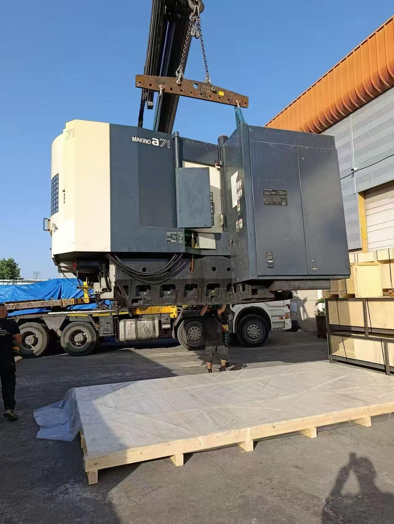 Makino - A71