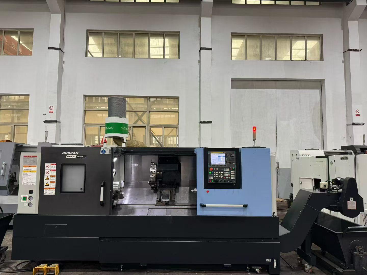 DOOSAN - PUMA3050 L