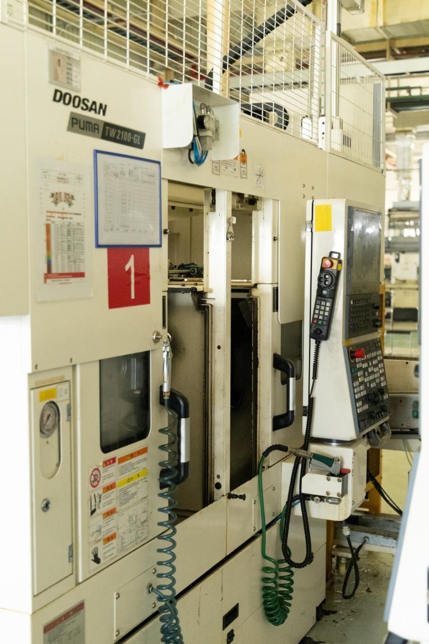 DOOSAN - PUMA TW2100-GL