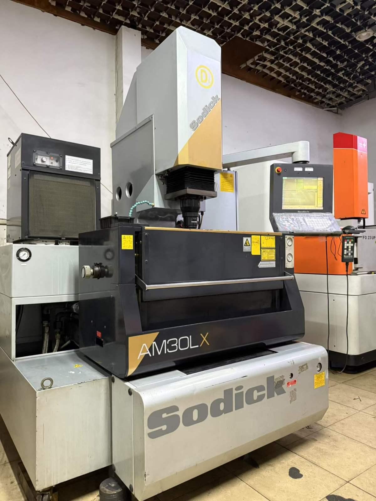 Sodick - AM30LX