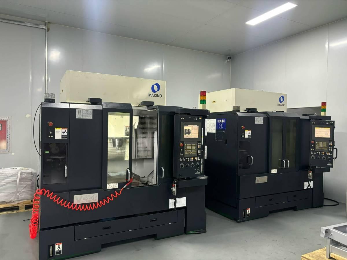 Makino - V33i