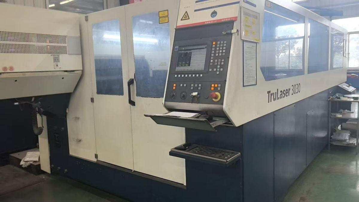 TRUMPF - TruLaser 3030