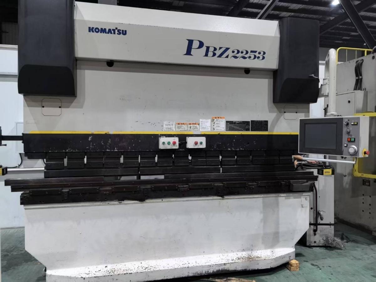 Komatsu - PBZ2253NET