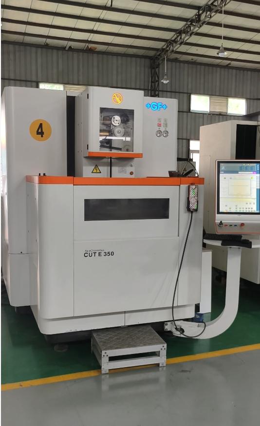 Charmilles - CUT E 350