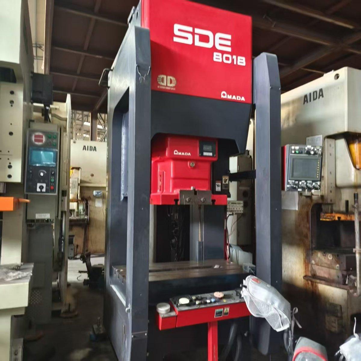 AMADA - SDE8018
