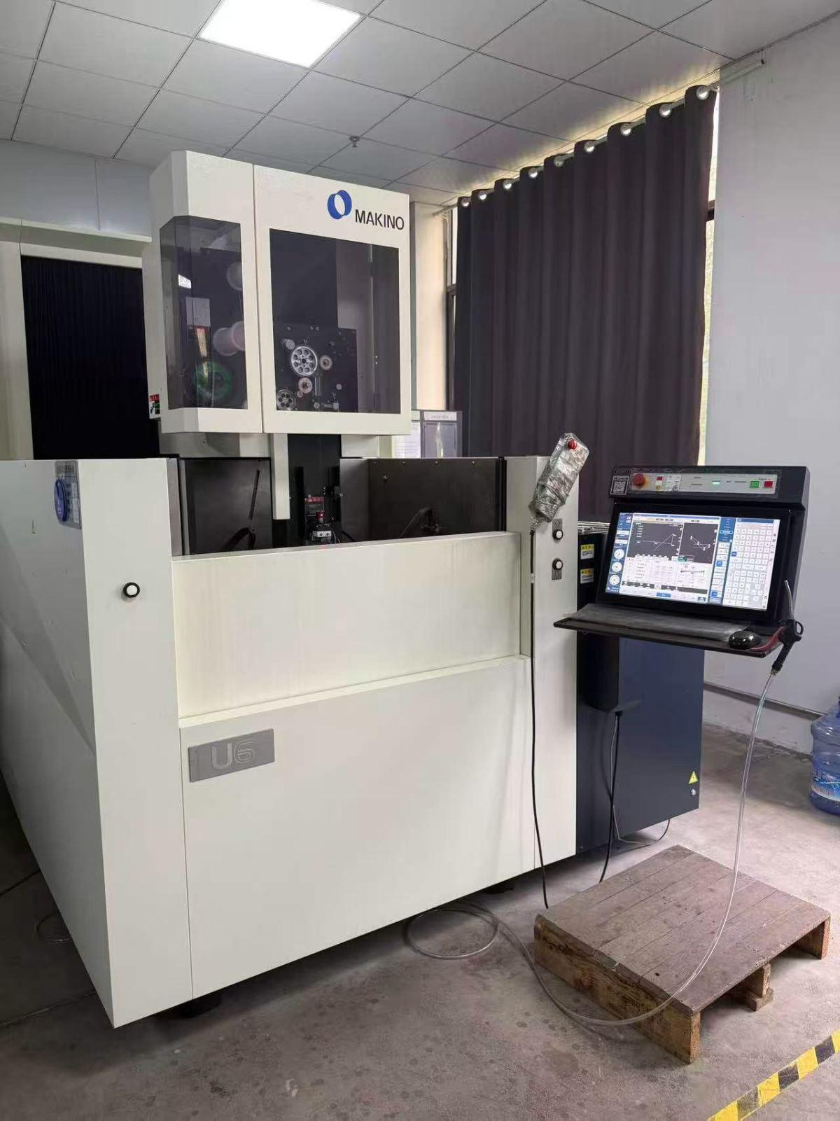 Makino - U6