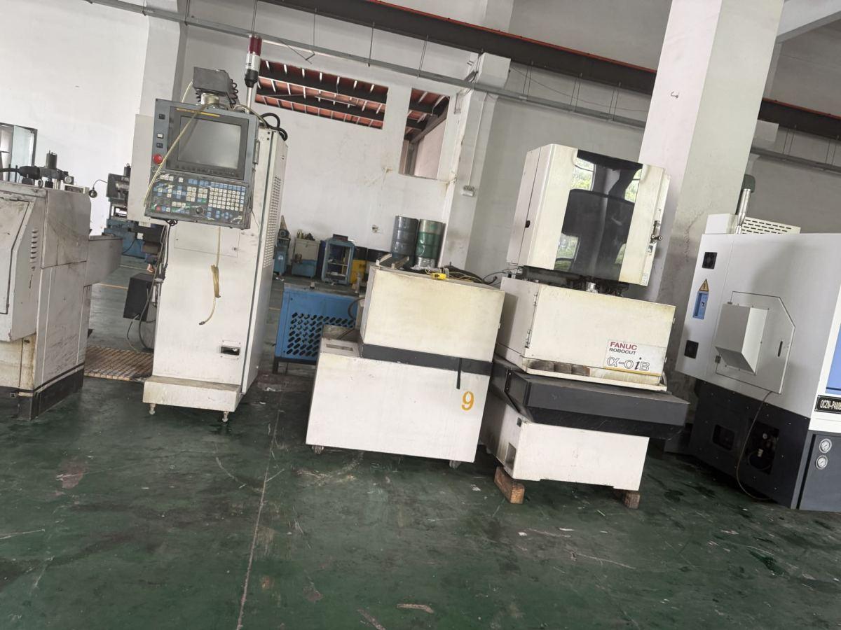 Fanuc - ROBOCUT α-0iB