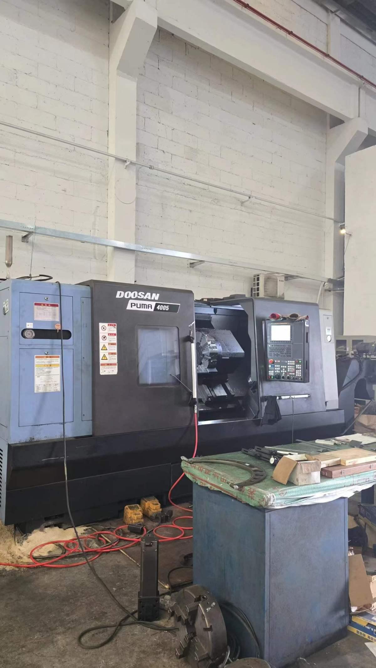 DOOSAN - PUMA405