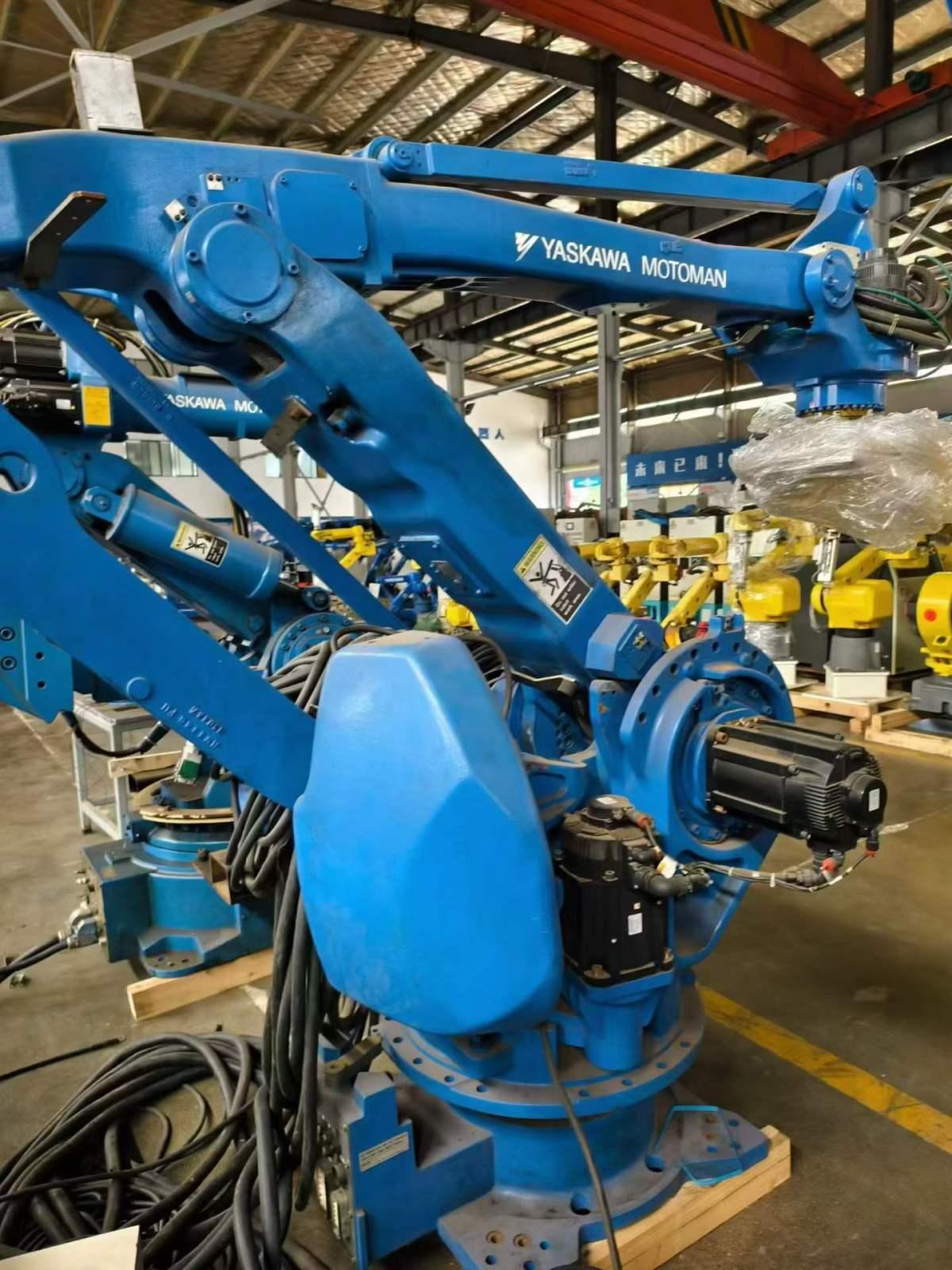 YASKAWA - MPL800