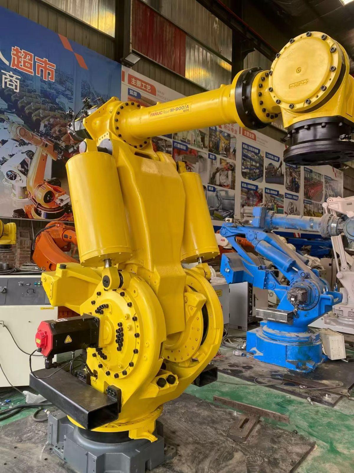 Fanuc - M-900iA 600