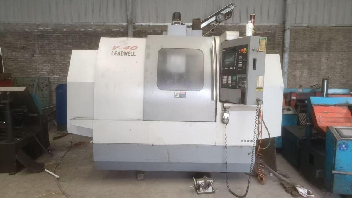 Leadwell - V40