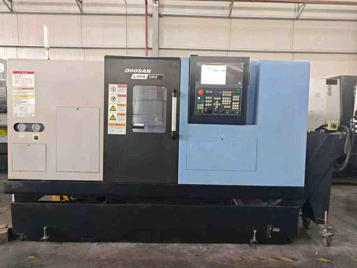DOOSAN - LYNX235-II