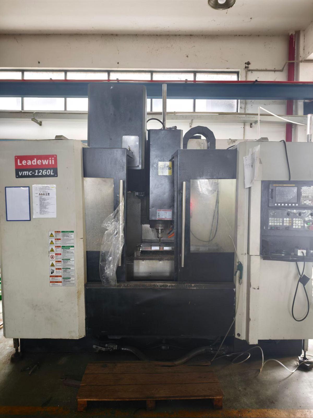 LEADWLL - VMC-1260L