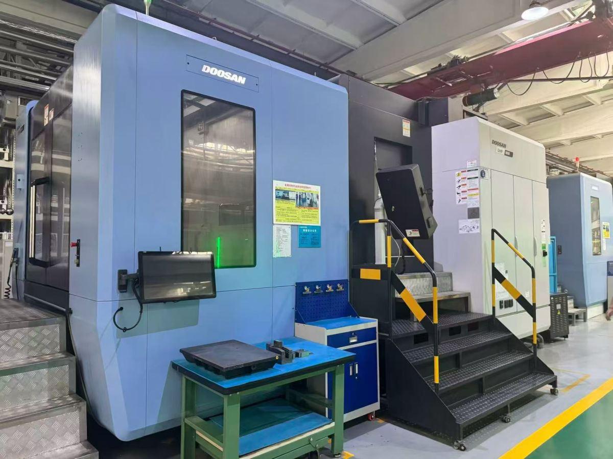 DOOSAN - DHF8000