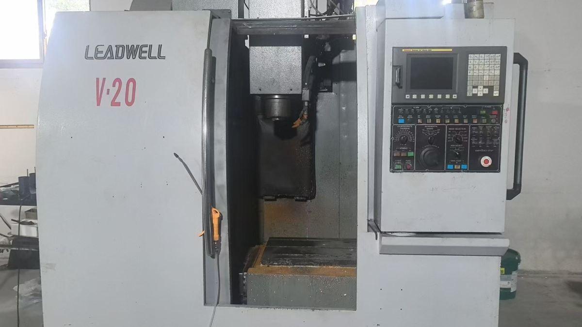 Leadwell - V20