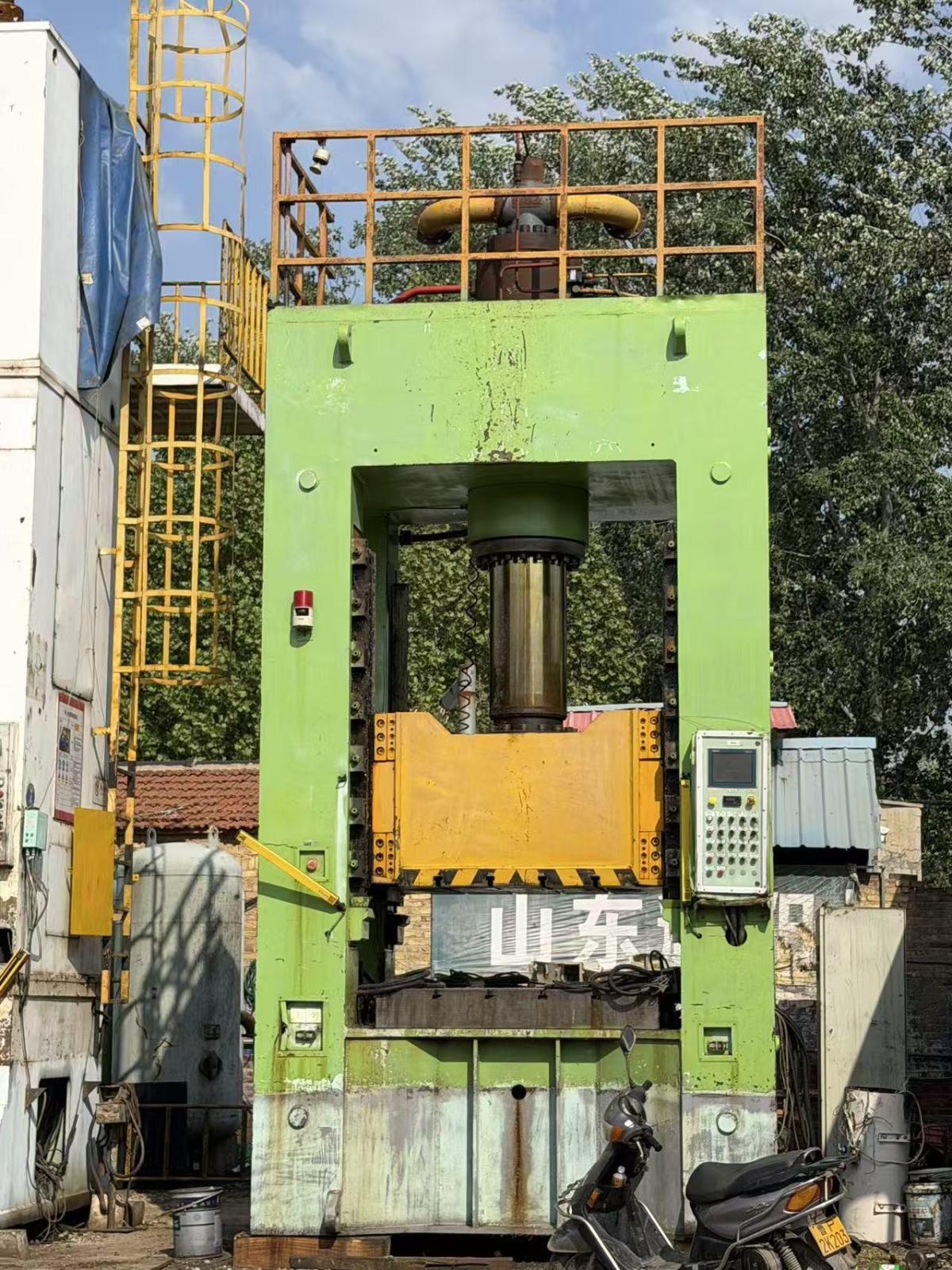 Tianjin Heavy Forging Machinery - YT27-500AV