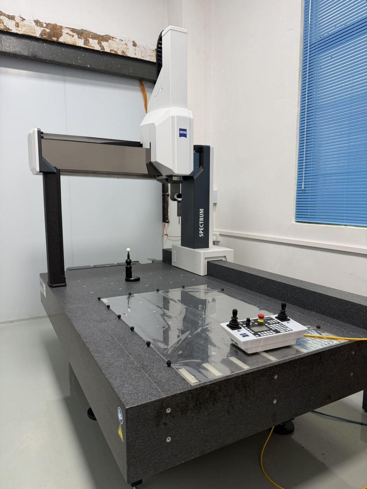 ZEISS - CMM SPECTRUM 9/16/6 