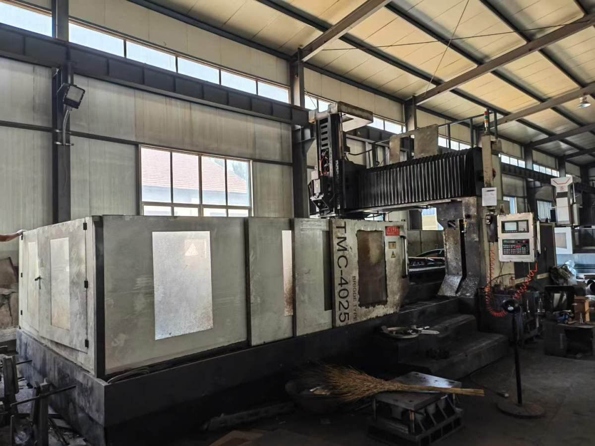 TAKAM - TMC-4025
