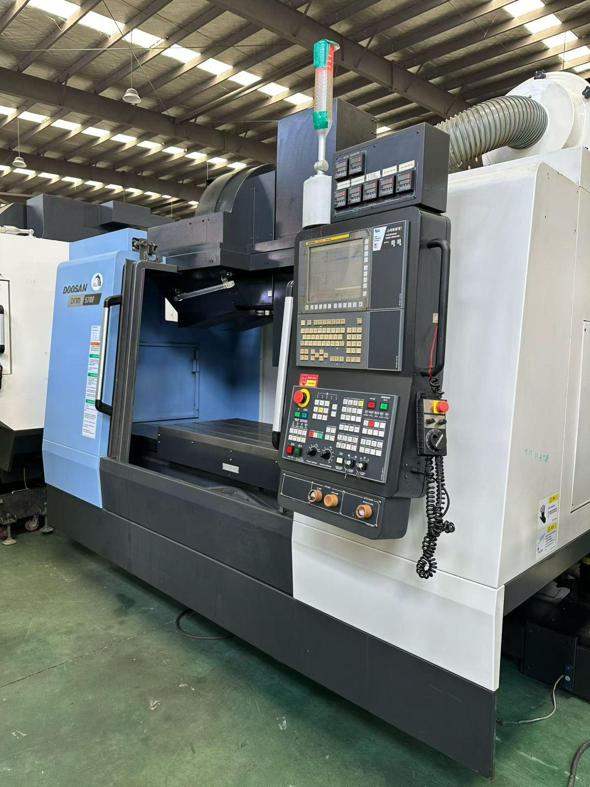 DOOSAN - DNM5700